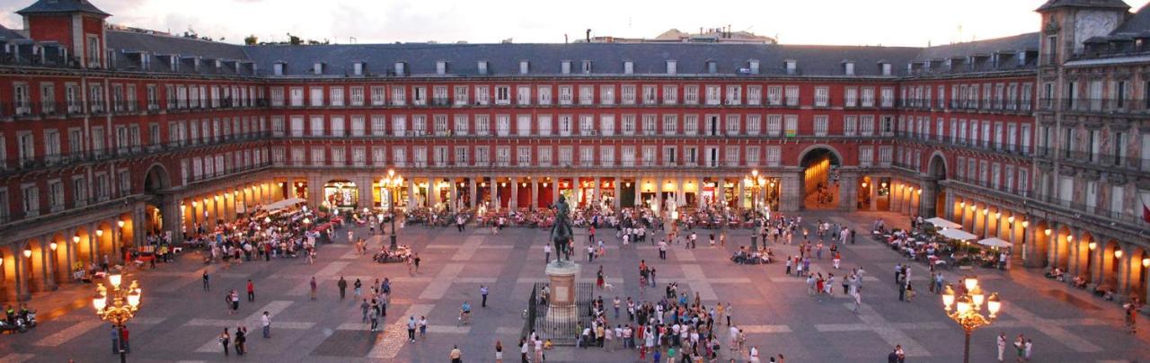 Sol Montera & Parking Tph Bed & Breakfast Madrid Exterior foto